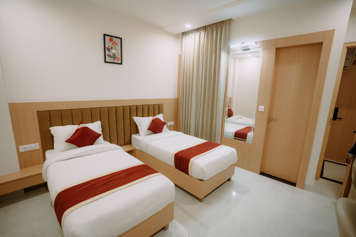 Twin Bed Room