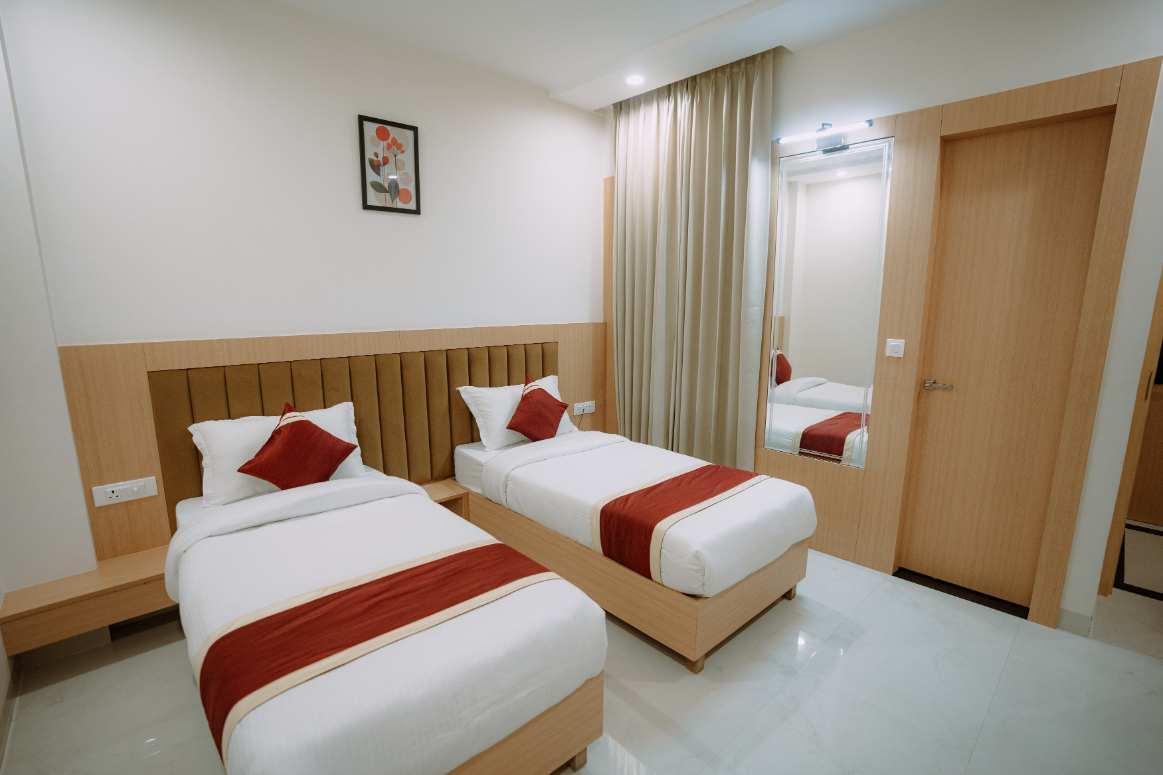 Twin Bed Room